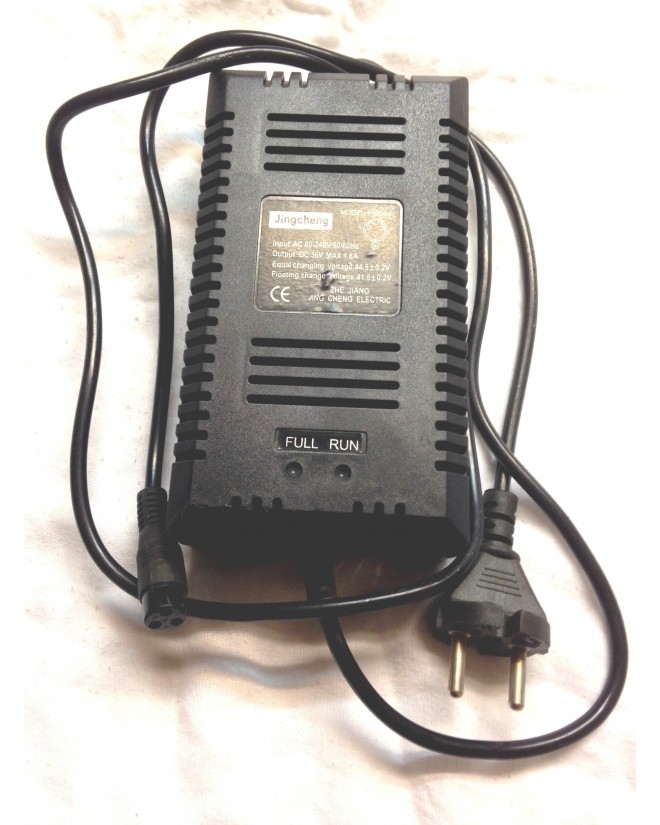 CHARGEUR POCKET ELECTRIQUE 36V